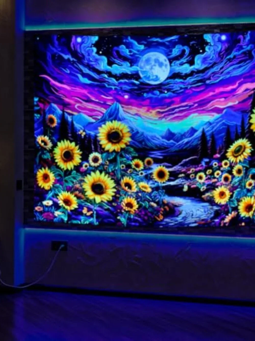 BRAND NEW Blacklight Moon Sunflower Tapestry Starry Night 59.1L x 51.2W